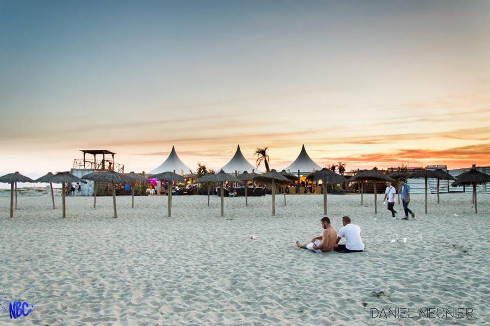 le-curious-beach-festival-celebre-sa-premiere-edition-le-samedi-11-aout-a-canet-en-roussillon