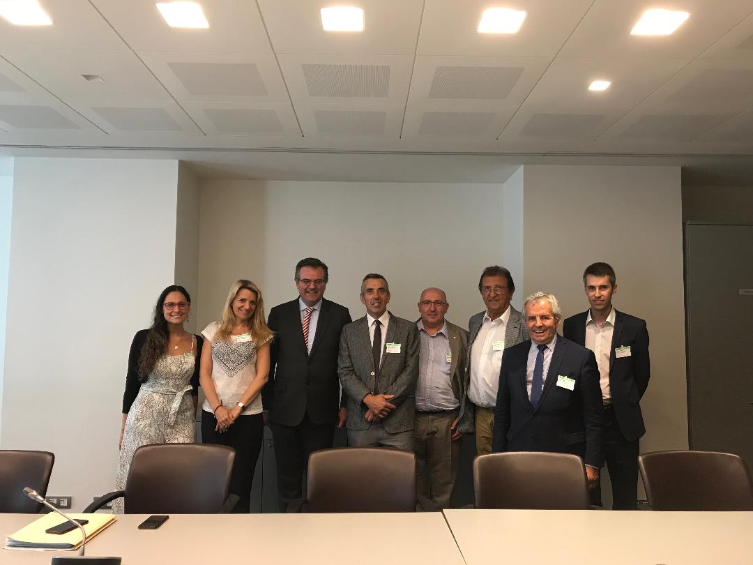 romain-grau-a-lecoute-des-acteurs-economiques-des-coeurs-de-ville