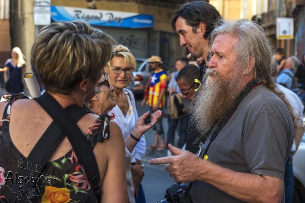 debat-des-angelets-de-la-terra-le-processus-catalan-40-photos-de-drapeaus2 debat-des-angelets-de-la-terra-le-processus-catalan-40-photos-de-drapeaus