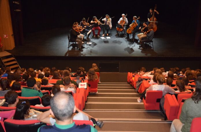 port-vendres-les-feuilles-musicales-dautomne-clap-de-fin
