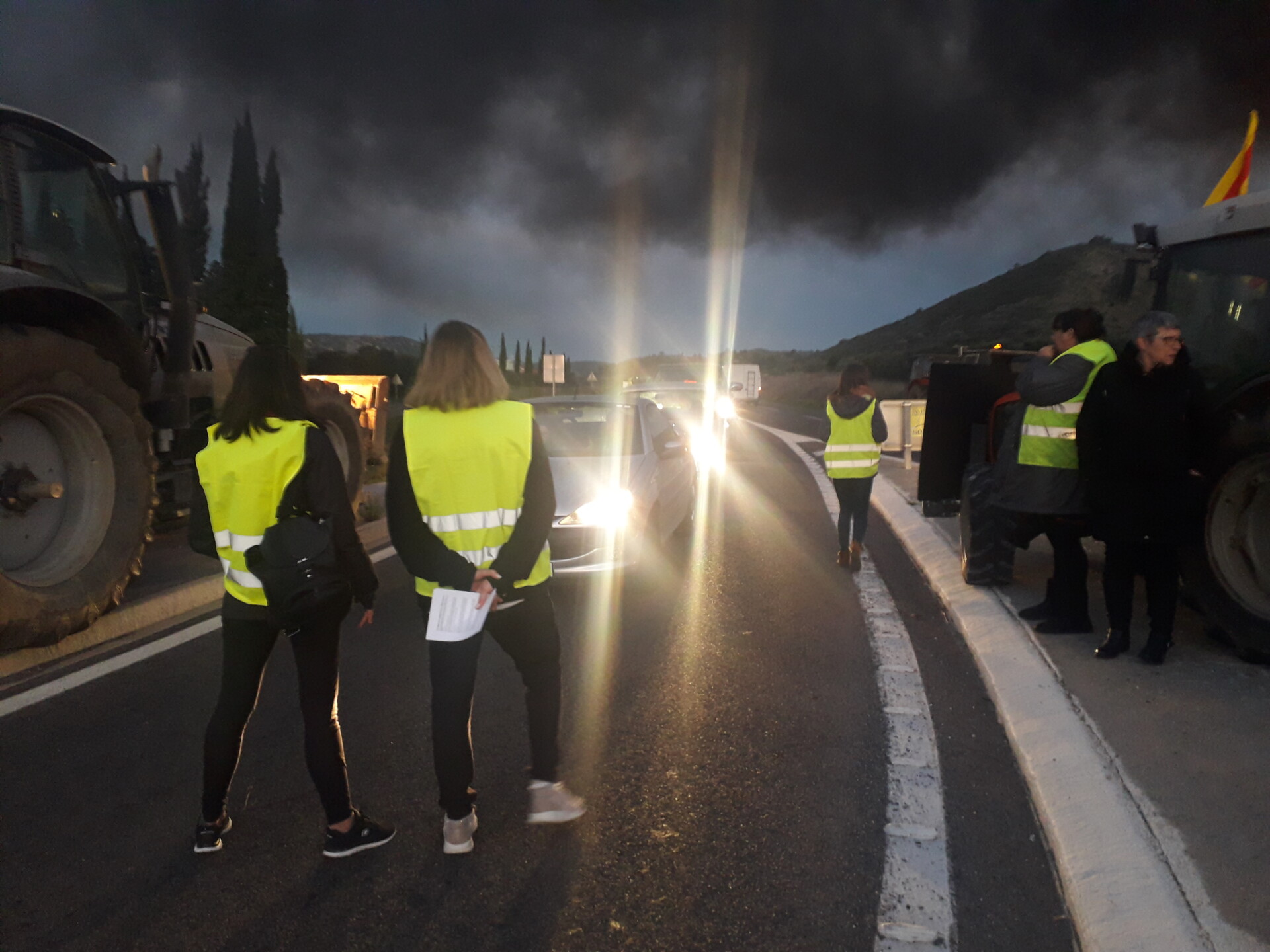 Estagel : les paysans et les gilets jaunes
