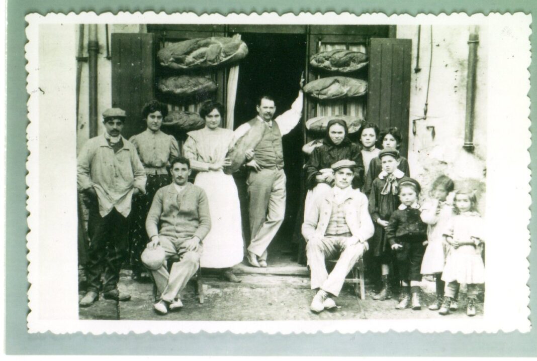 boulangerie-patisserie-famille-illes-a-bages-de-1900-a-2018-quatre-generations-se-sont-succede boulangerie-patisserie-famille-illes-a-bages-de-1900-a-2018-quatre-generations-se-sont-succede