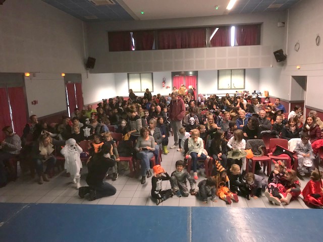 Halloween 2018 à Sorède : beaucoup de participants à l’après-midi récréative animée par « Matmagie » !