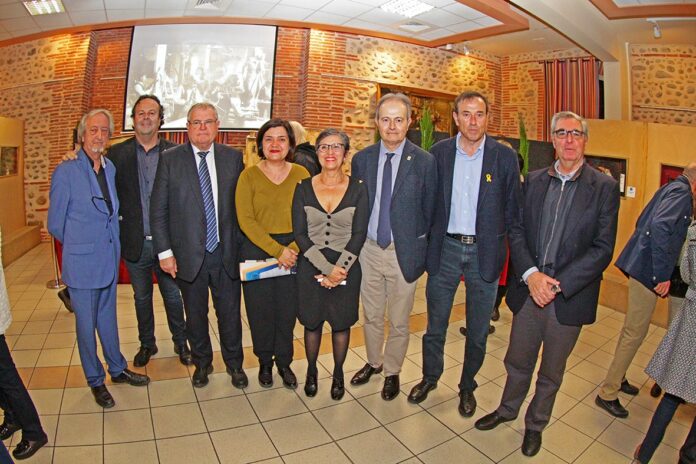 ceremonie-dinauguration-de-lexposition-des-creches-des-pessebristes-dolot-a-lespace-martin-vives-de-la-ville-du-soler