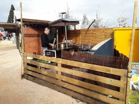 decouvrez-le-concept-a-la-ferme-au-village-magique-de-noel