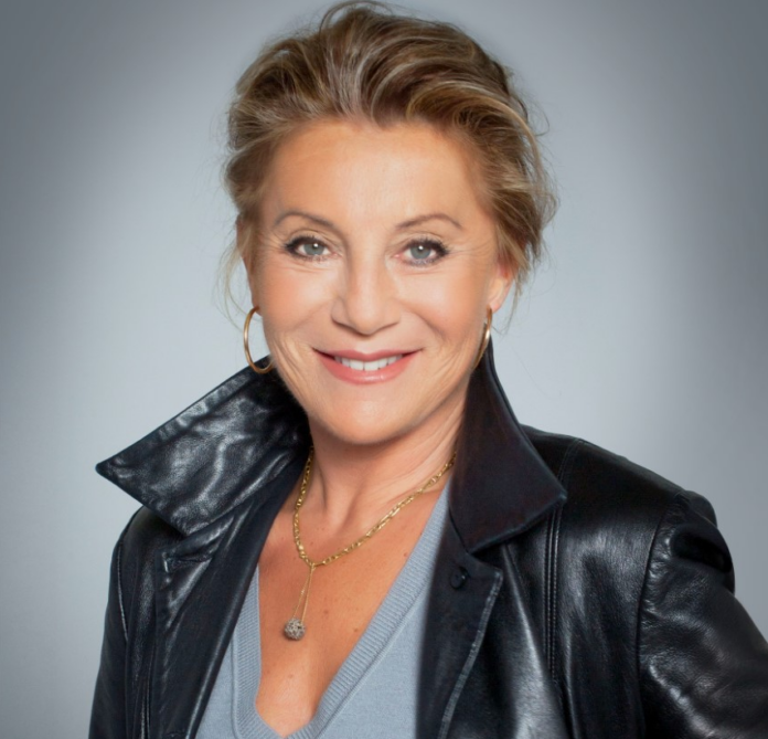 sheila-accompagnee-du-groupe-h-taag-le-26-janvier-au-theatre-de-letang