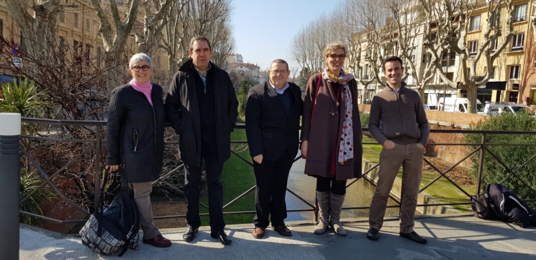 De gauche à droite Mme Soule Gazeu Christine. Dr Guerri Alain. Mr Bobo Alain. Dr Reboul Marie Catherine. Dr Sylvain Pavageau.