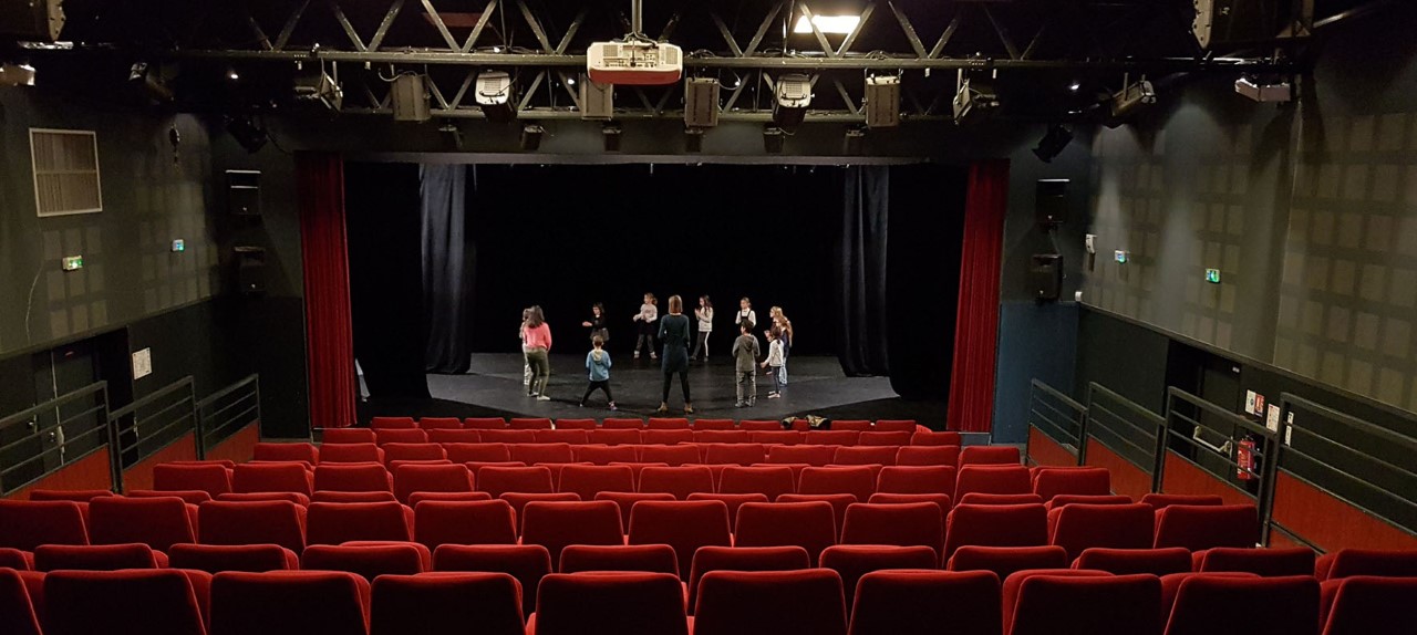 canet-en-roussillon-des-cours-de-theatre-tous-les-mercredis
