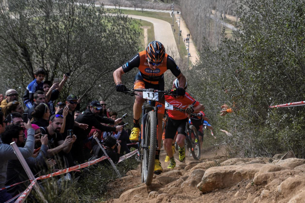 la-super-cup-massi-de-banyoles-se-prepare-a-devenir-le-centre-mondial-du-xco-lelite-du-v-t-t-se-reunit-une-annee-de-plus-a-banyoles