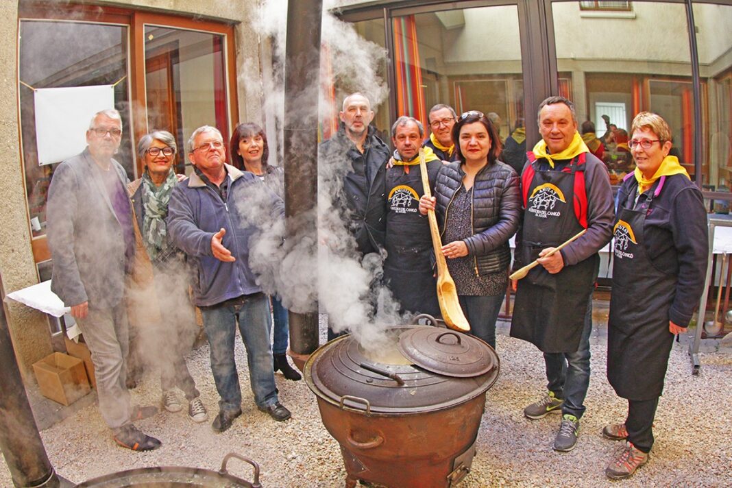 ledition-2019-de-la-fete-du-cochon-au-soler-attire-toujours-autant-les-fins-gourmets-grace-a-la-qualite-de-ses-produits-issus-du-terroir ledition-2019-de-la-fete-du-cochon-au-soler-attire-toujours-autant-les-fins-gourmets-grace-a-la-qualite-de-ses-produits-issus-du-terroir