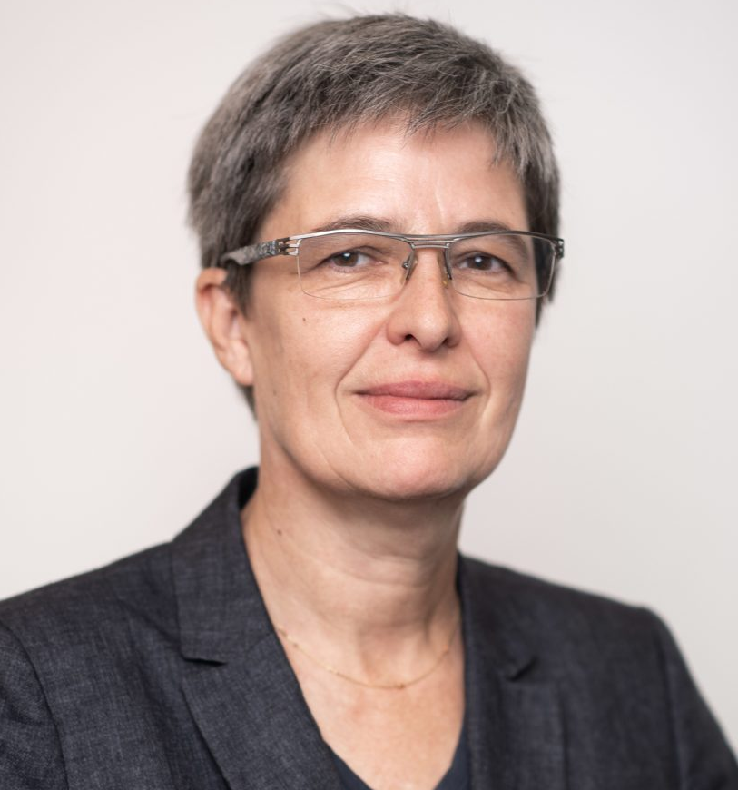 pascale-le-neouannic-en-reunion-publique-a-perpignan-pour-la-france-insoumise