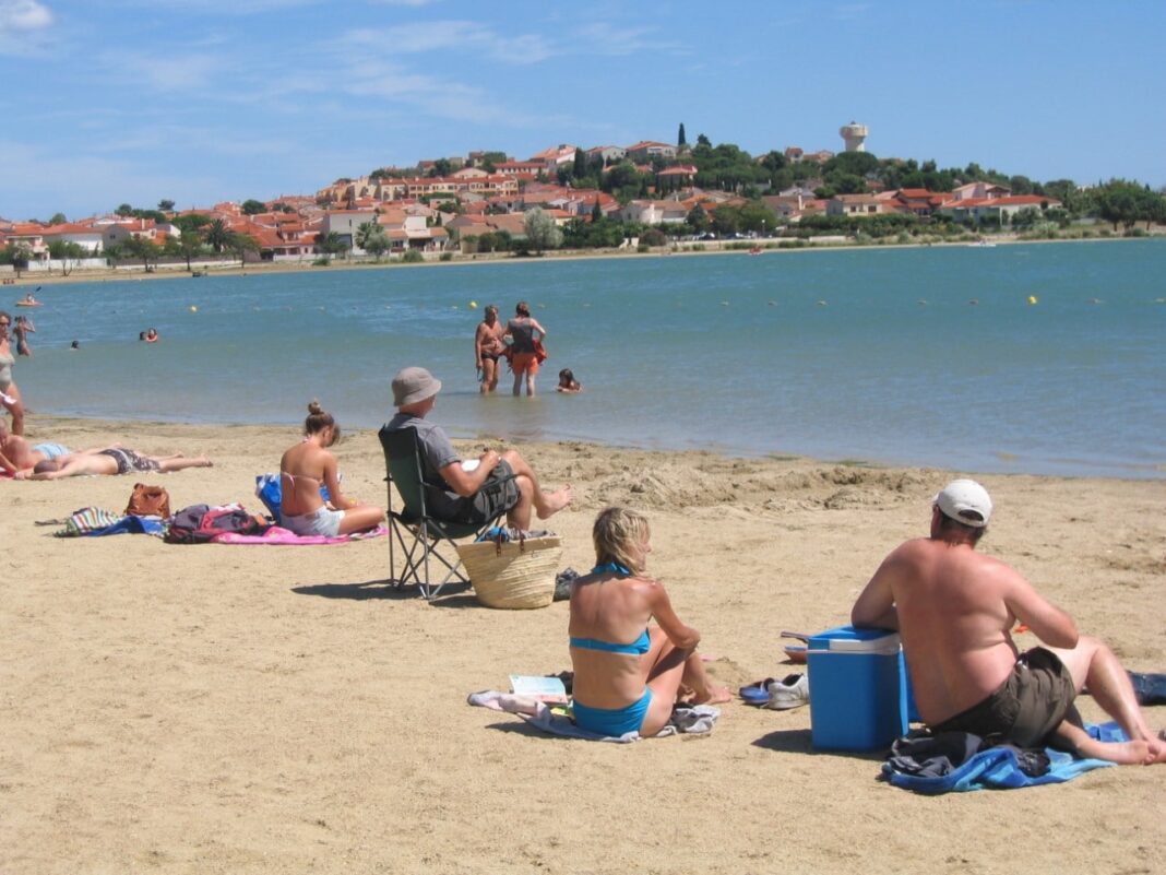 Inscrit dans un tourisme de proximité, le Lac de la Raho vous tend les bras... Inscrit dans un tourisme de proximité, le Lac de la Raho vous tend les bras...