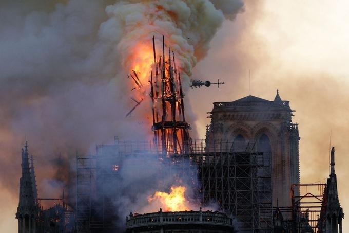 Sylvain Tesson : « Notre-Dame de Paris plus forte que le feu »