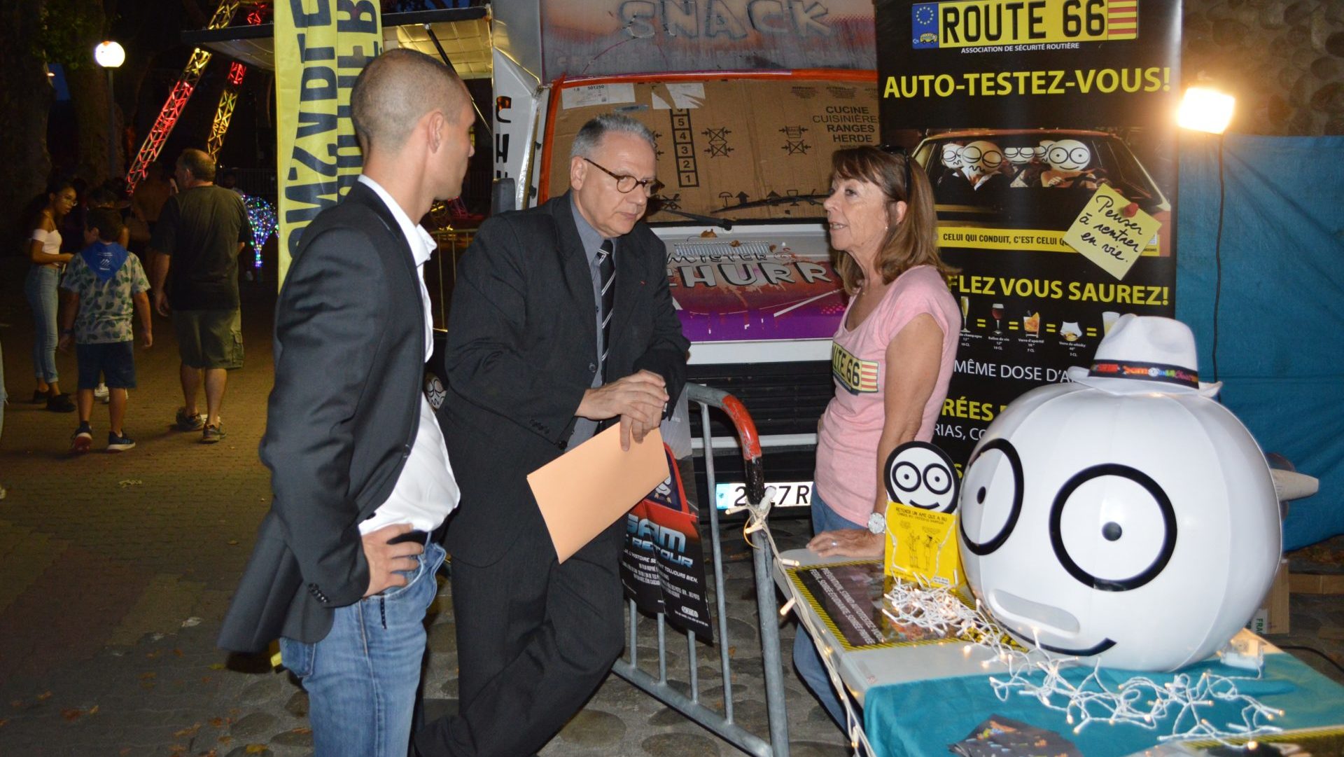 Le préfet Philippe Chopin rencontre les bénévoles de l’association « Route 66 »