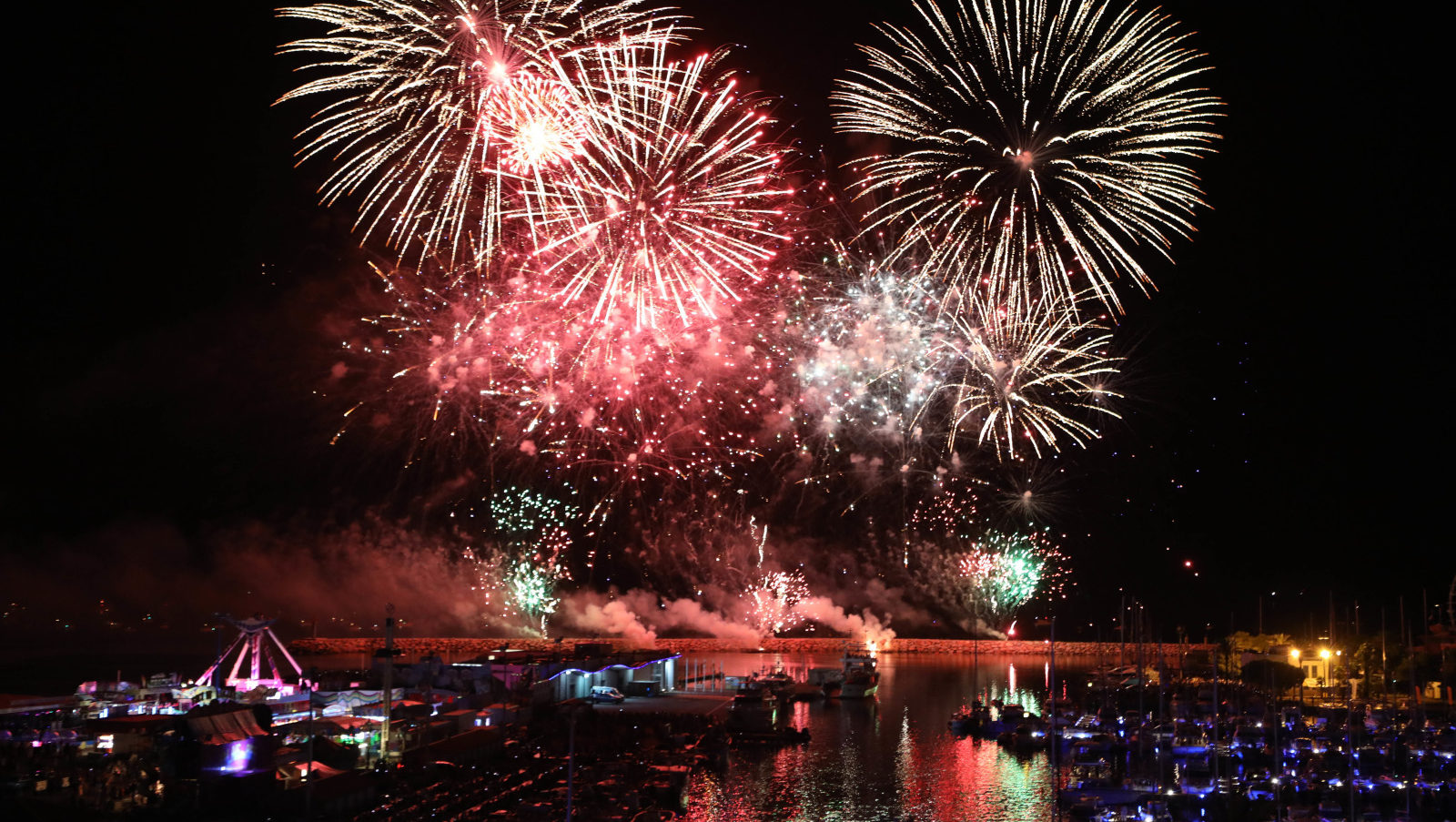15 août à Saint-Cyprien : L’un des plus beaux feux d’artifice du littoral
