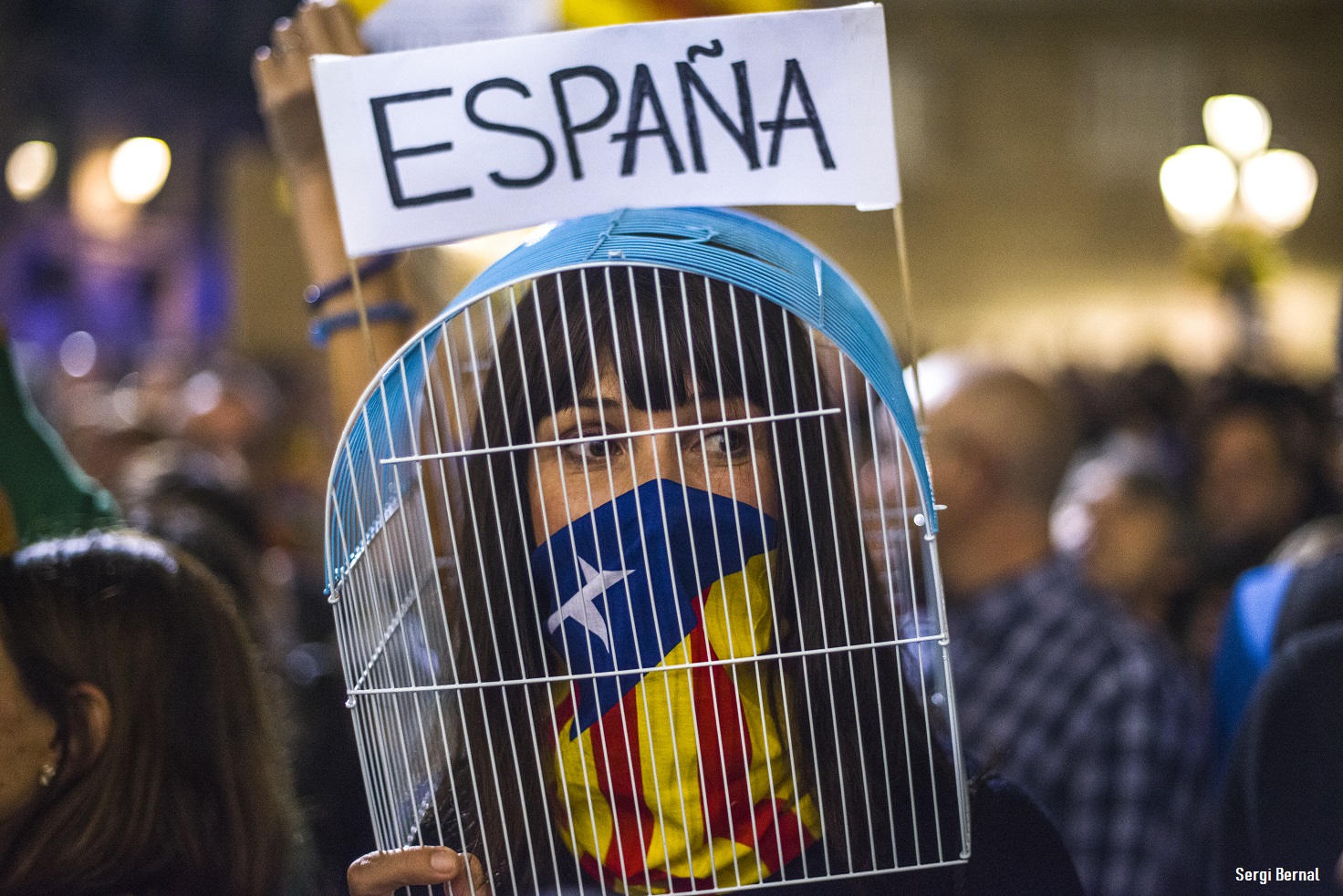photo manif pour les prisonniers politique le 3 novembre 2017 par Sergi Bernal, loréat du principal prix du Visa Off en 2009