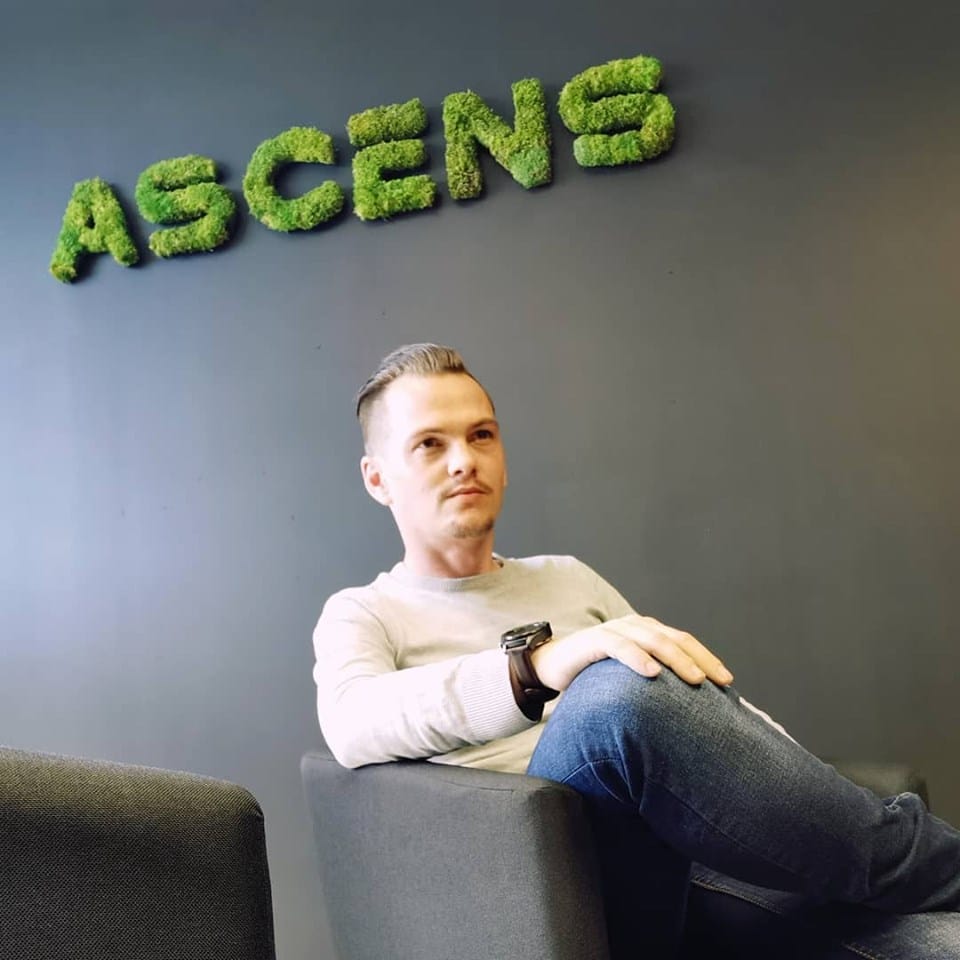 Julien Agostini, spécialiste e-commerce, lance son agence digitale à Perpignan