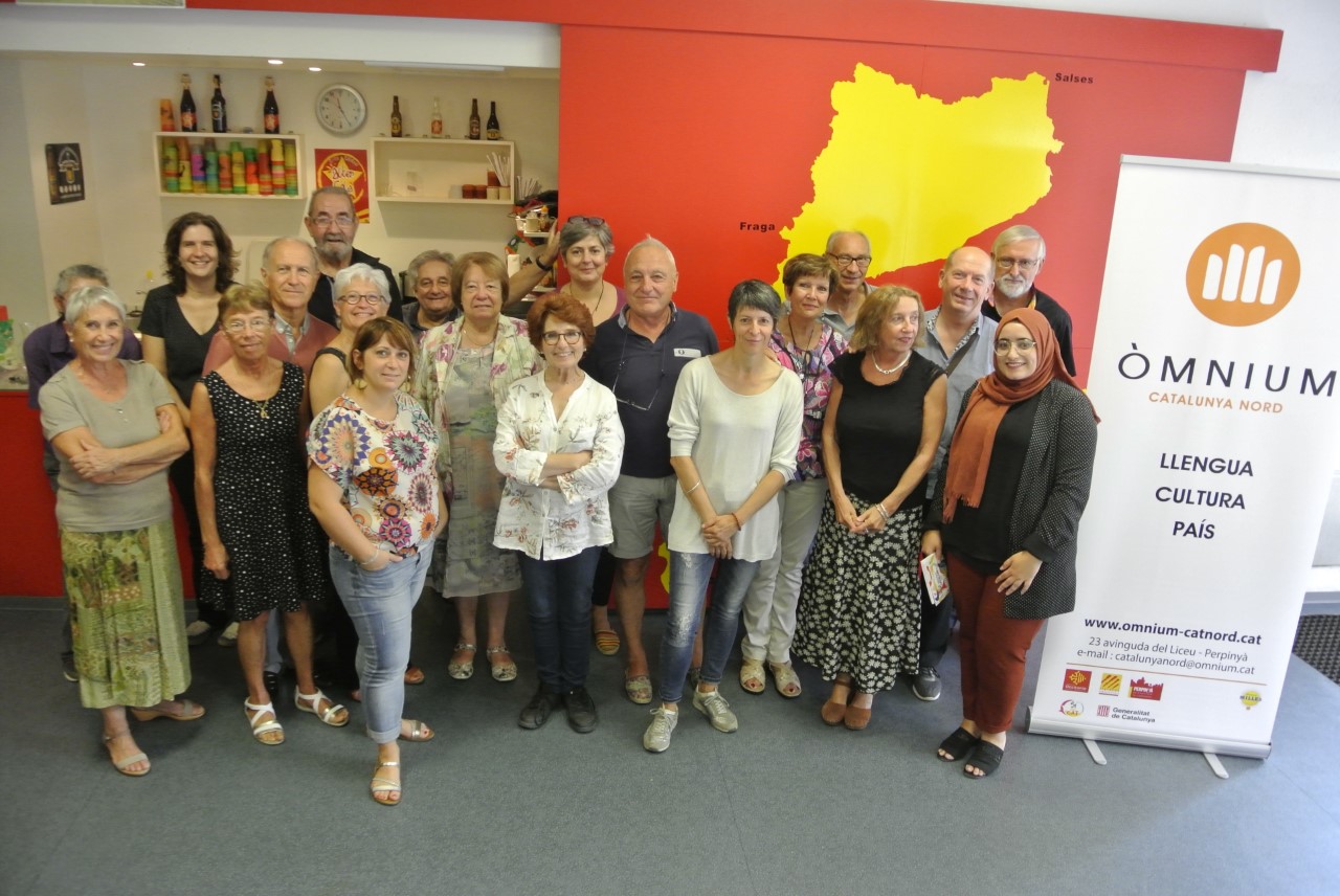 Vous voulez apprendre le catalan ? Òmnium Cultural Catalogne Nord est là pour vous !