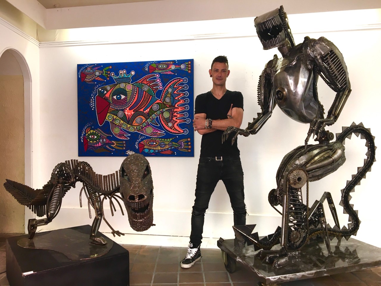 Perpignan/ L’artiste Vito réalise un géant de fer de 2,20 m et 400 kilos !