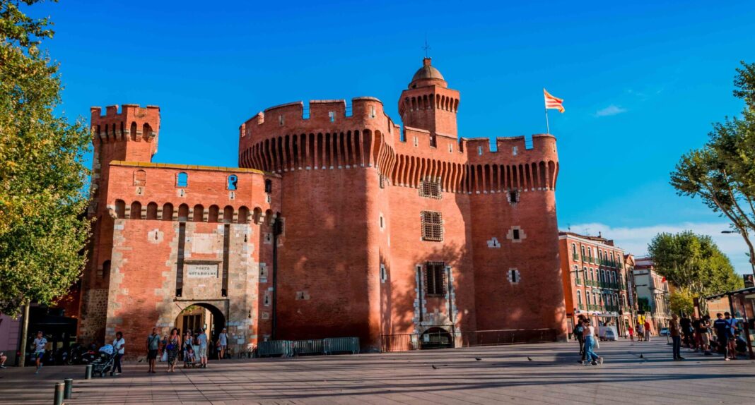 Le Castillet de Perpignan Perpignan : Prise du Castillet par Louis Aliot