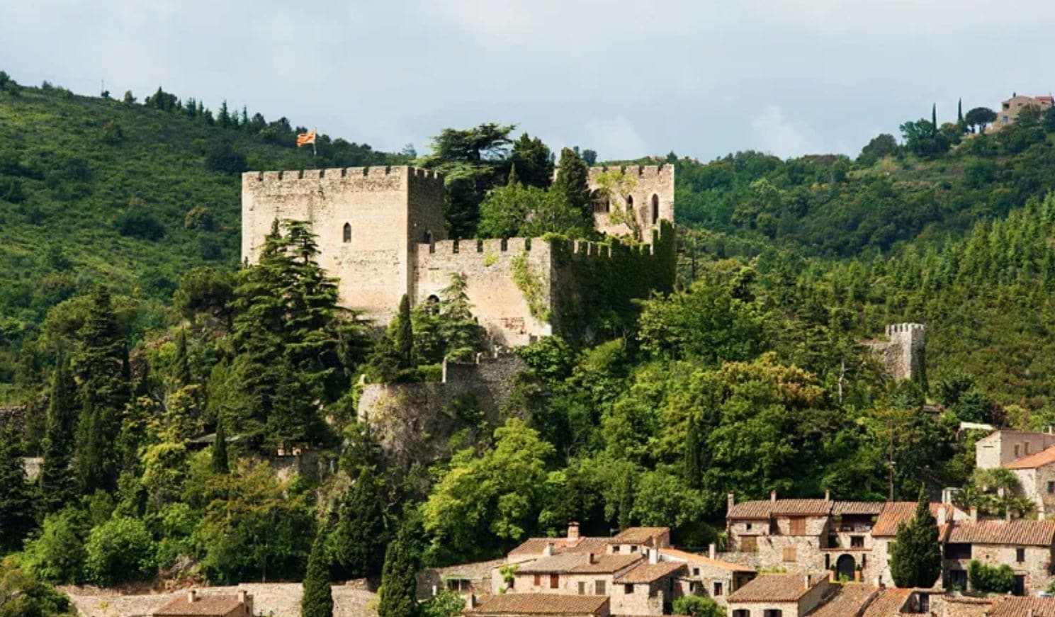 Le château de Castelnou parmi les sites du Loto du Patrimoine