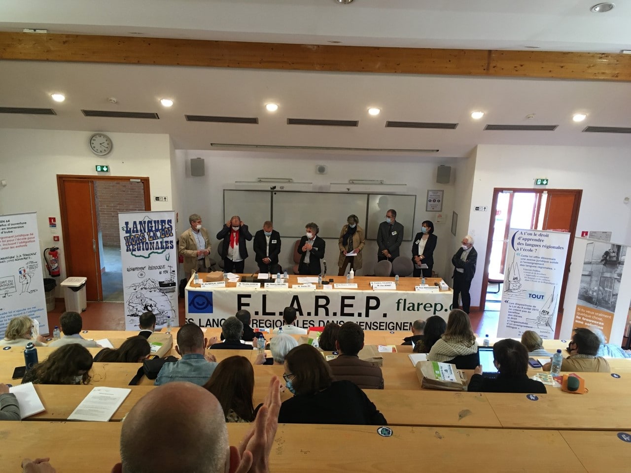 Succès du 34ème colloque des langues régionales/ Institutions et associations en ordre de marche pour développer le bilinguisme catalan à l’école