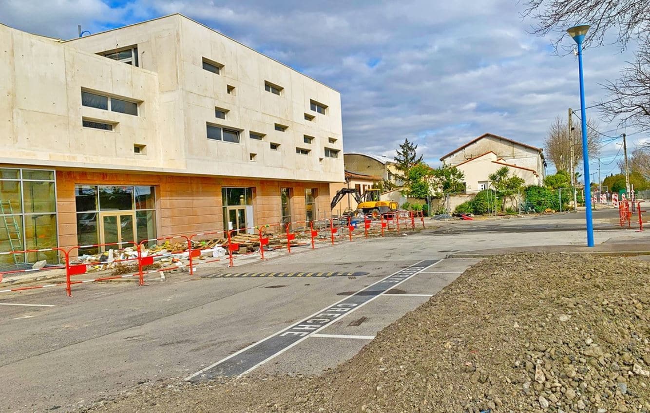 La Cité Digitale de la ville Soler : les travaux d’aménagements urbains, rues Michel Carola, Pierre Semard et le parvis du Campus au quartier de la Gare ont débuté