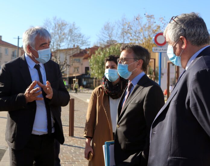 Antoine Parra, maire d'Argelès-sur-Mer, Julie Sanz, 1ère adjointe, le Préfet Etienne Stoskopf et le Sous-préfet Jean-Marc Bassaget.