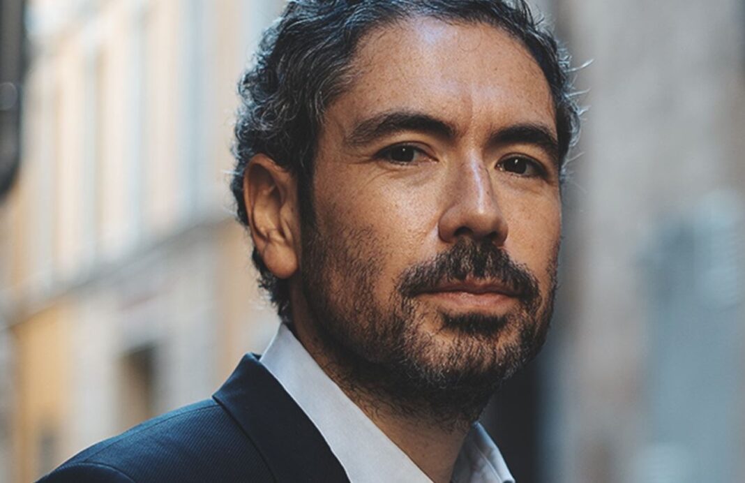 Voir le pire l'essai à propos de l'altérité par Olivier Amiel