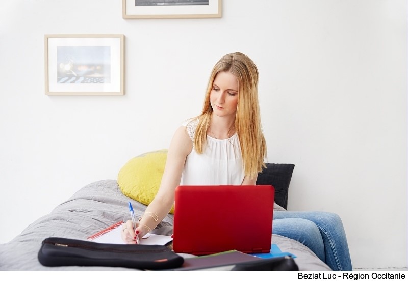 La région Occitanie se mobilise pour l’emploi des jeunes #FlashInfo #TVCAT
