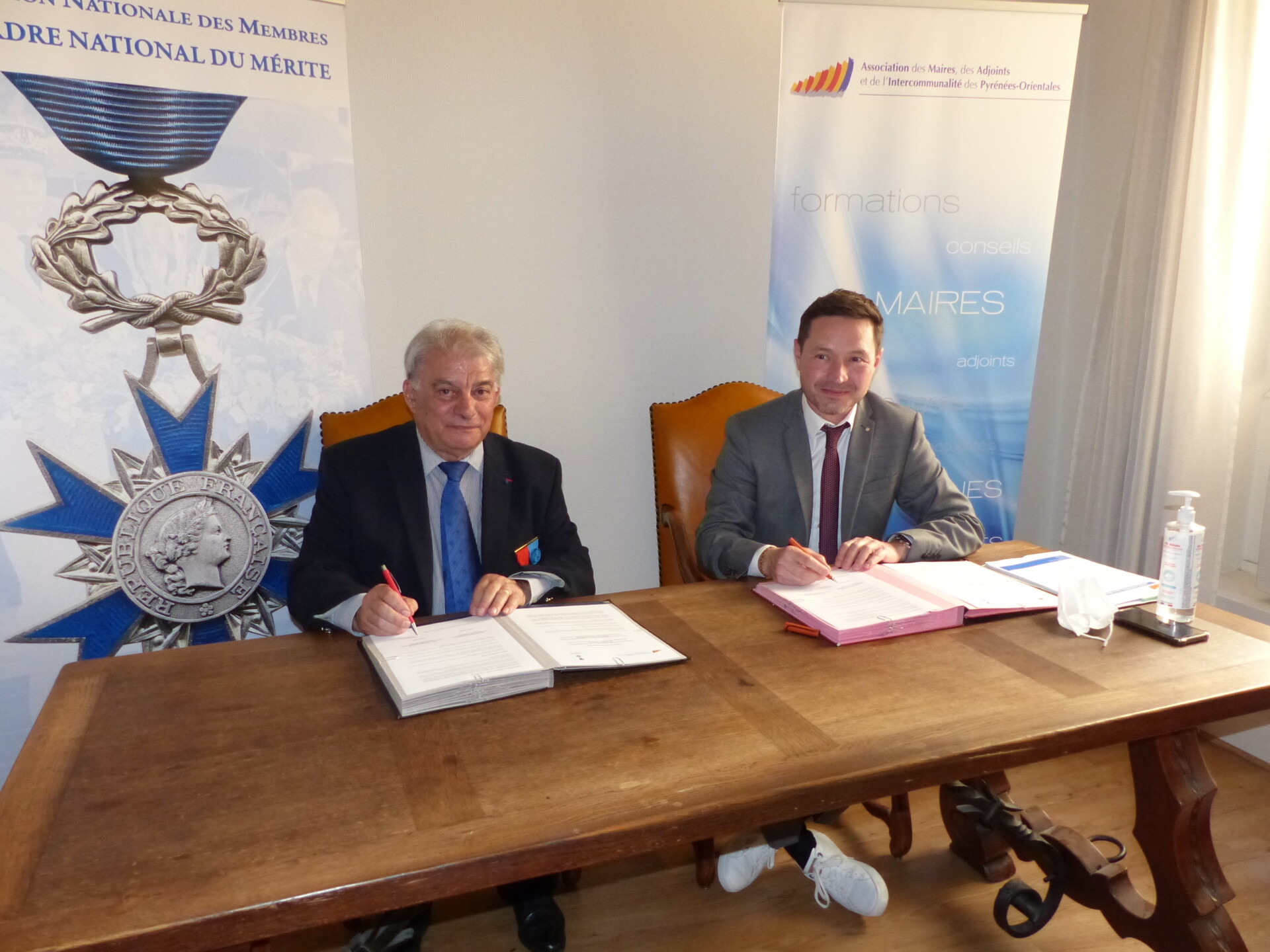 Signature Convention AMF66 -ANMONM66 à Perpignan.