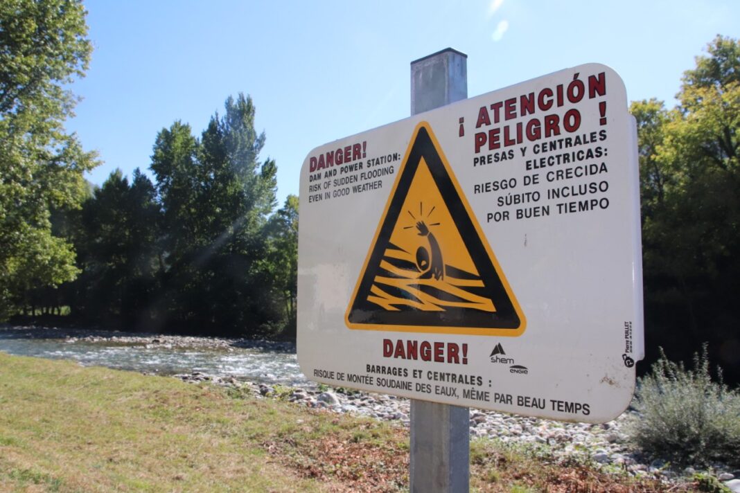 Attention ! La baignade en rivière peut être dangereuse...