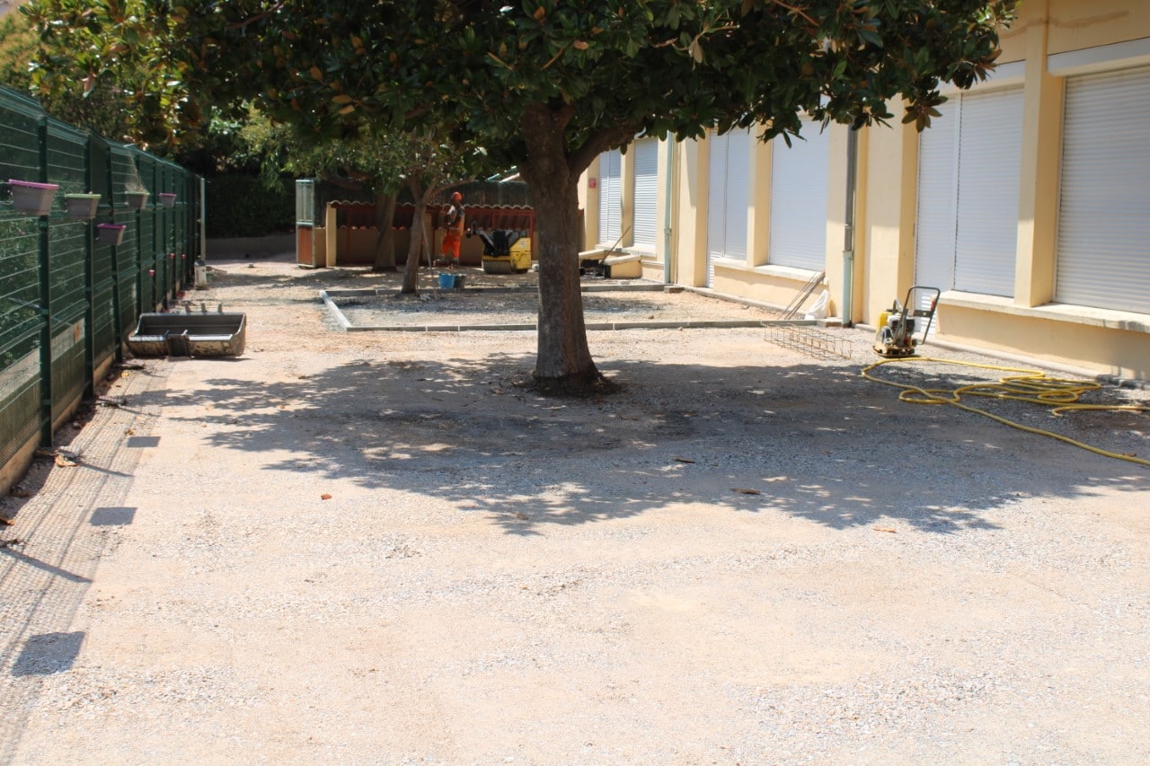 Lancement des travaux de désimperméabilisation et de végétalisation de l’école maternelle