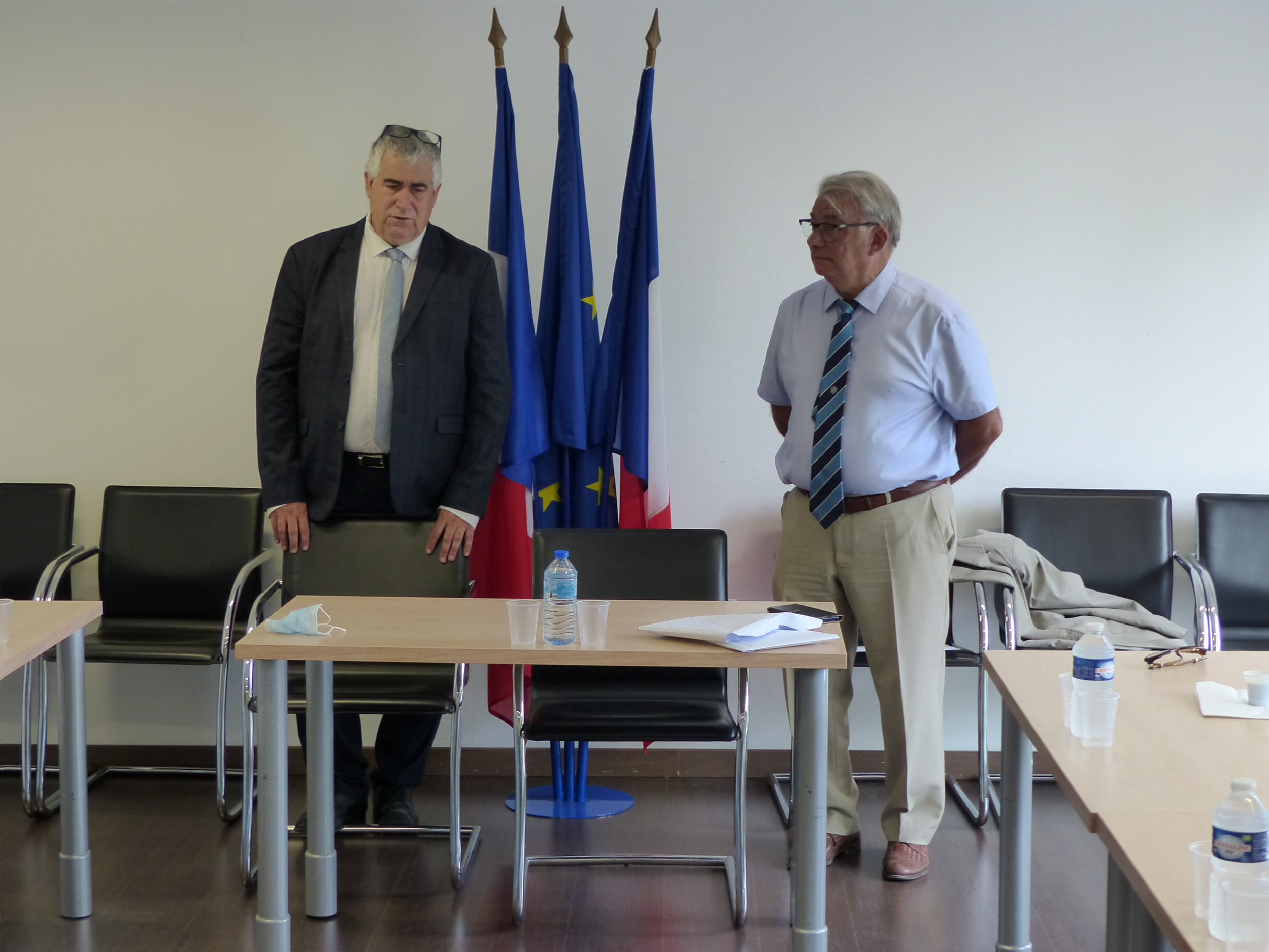 L’ANM.ONM 66 en réunion de travail et commémoration en hommage aux morts de la ville de Céret.