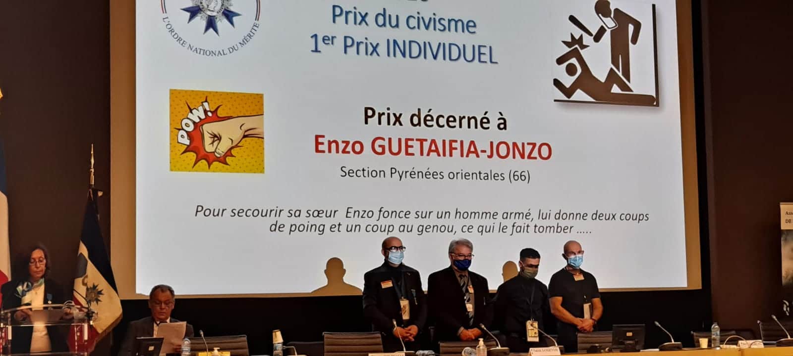1er Prix National du civisme ANMONM remis à Enzo à Paris