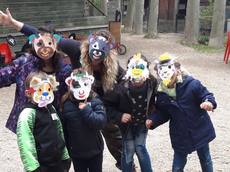 Les ateliers Masques de Carnaval à la Ferme de Découverte