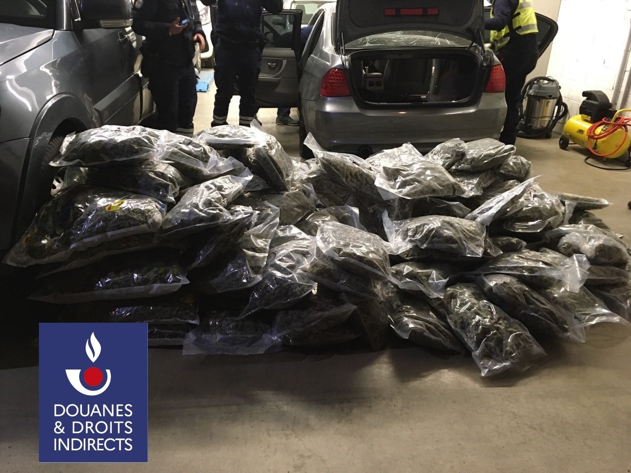 Action coordonnée des douanes des P.O et de l’Ariège : 112 kg d’herbe de cannabis saisis