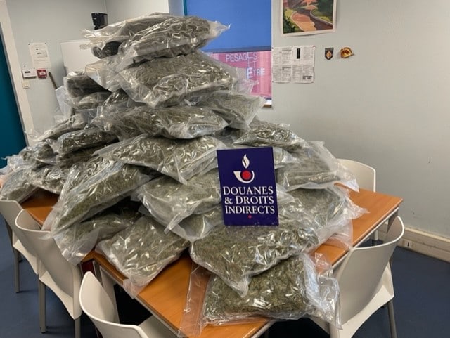 Douane/ Saisie de 112 kg d’herbe de cannabis par les douaniers de Perpignan