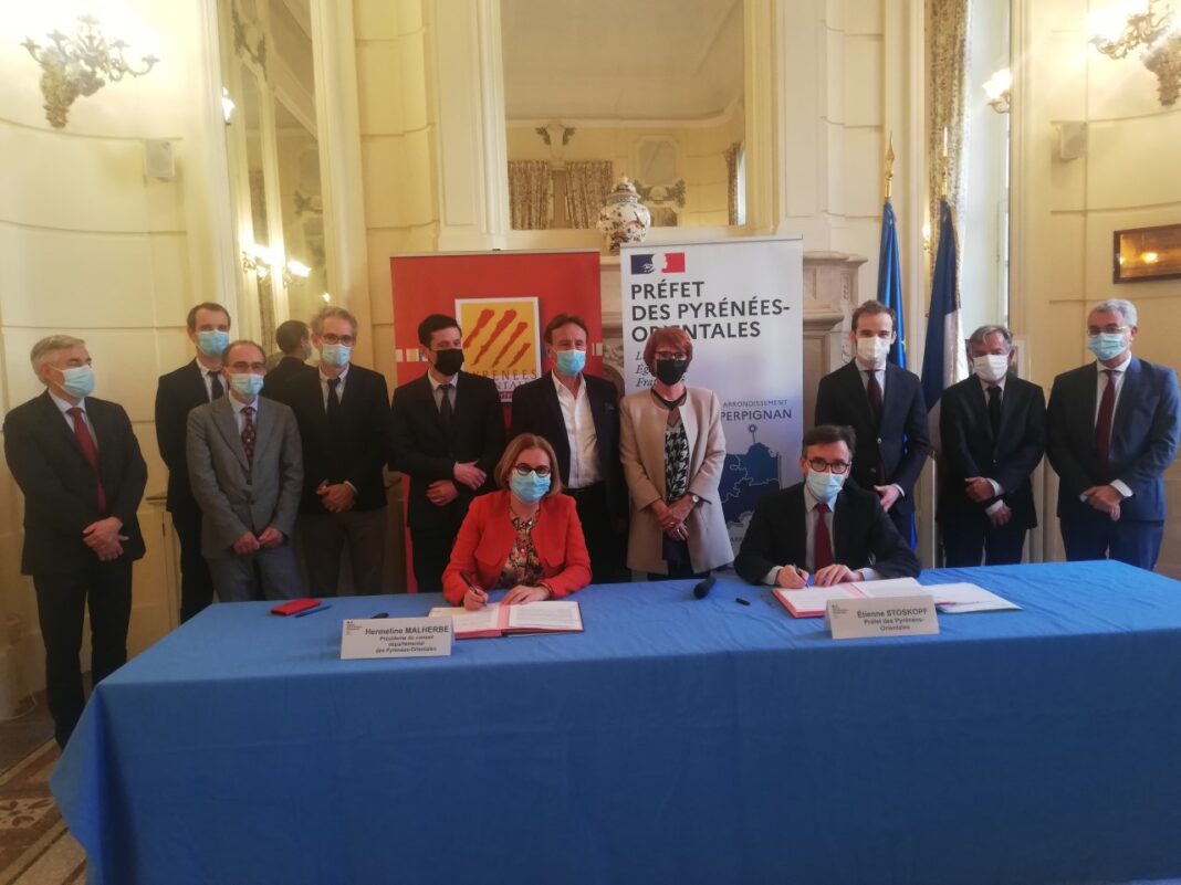 Signature de la convention relative à l'expérimentation de la renationalisation du Rsa dans le département des P-O