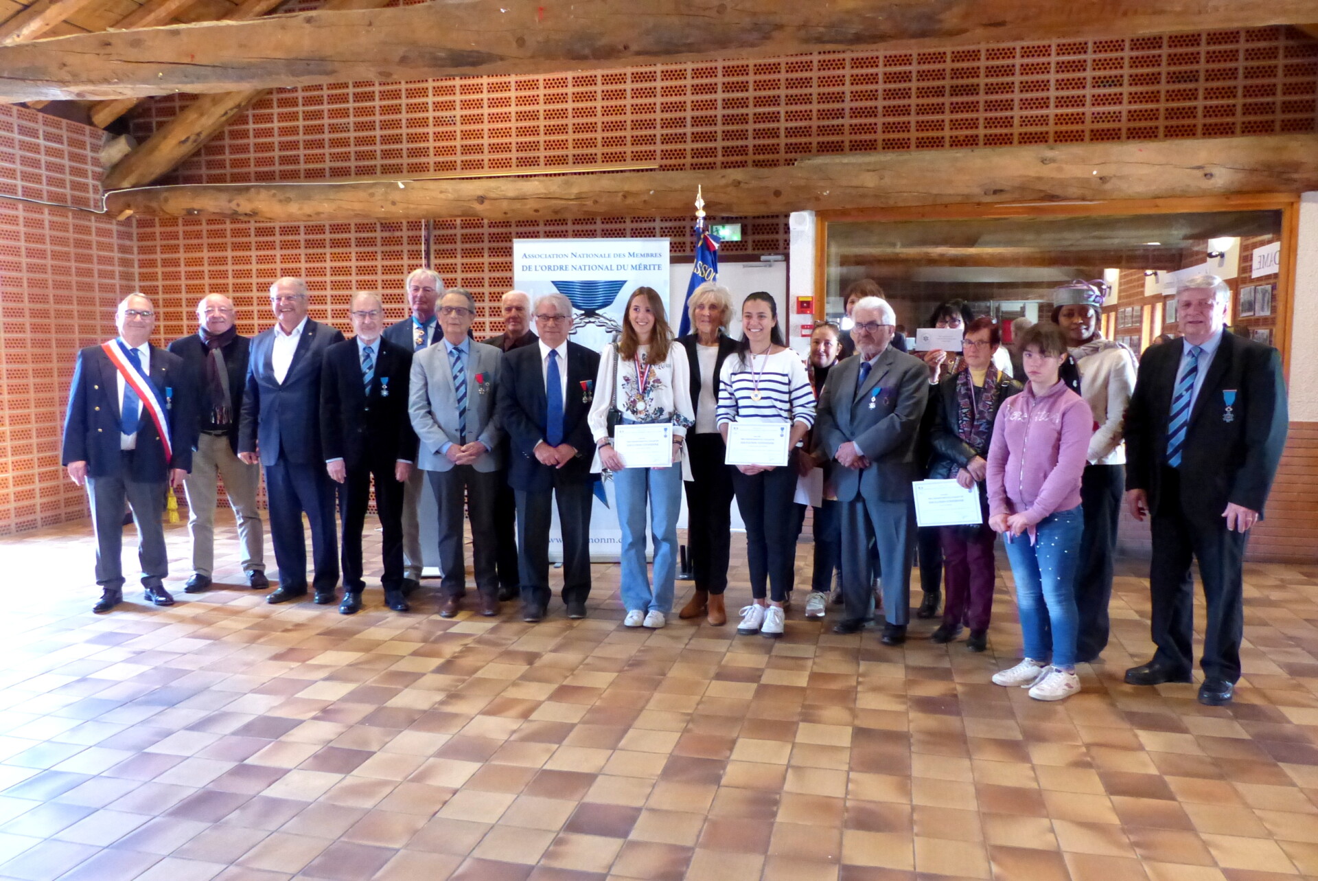L’ANMONM66 récompense une jeunesse méritante à Bourg-Madame