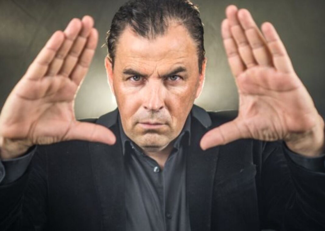 Shakatak, le nouveau spectacle d'hypnose de Ronny Gan