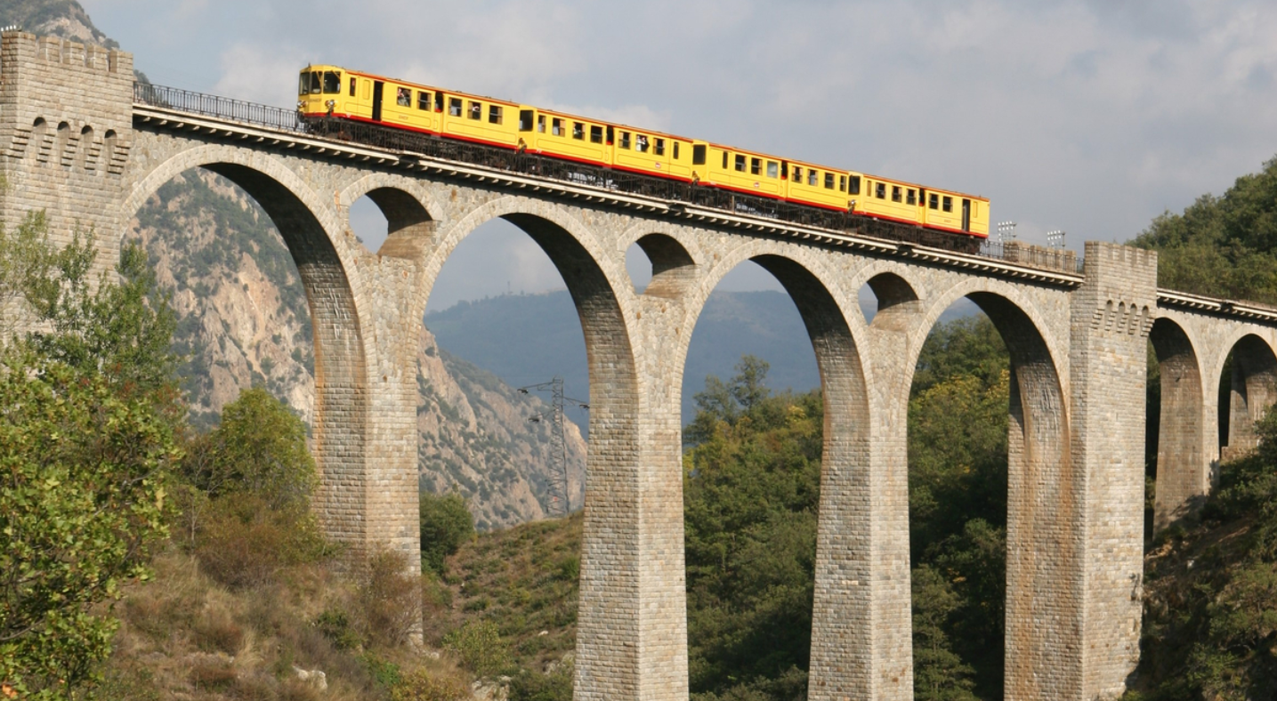 Conférence/ Le Canari, un train qui défie le temps