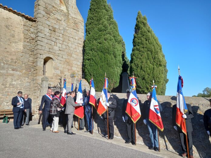 Souvenir Français, dans le cimetière de Montalba le Château une émouvante cérémonie autour de la tombe familiale du jeune marsouin Patrick Palet, mort au service de la France au Tchad, le 21 mars 1980, à l’âge de 20 ans. Il y a 42 ans