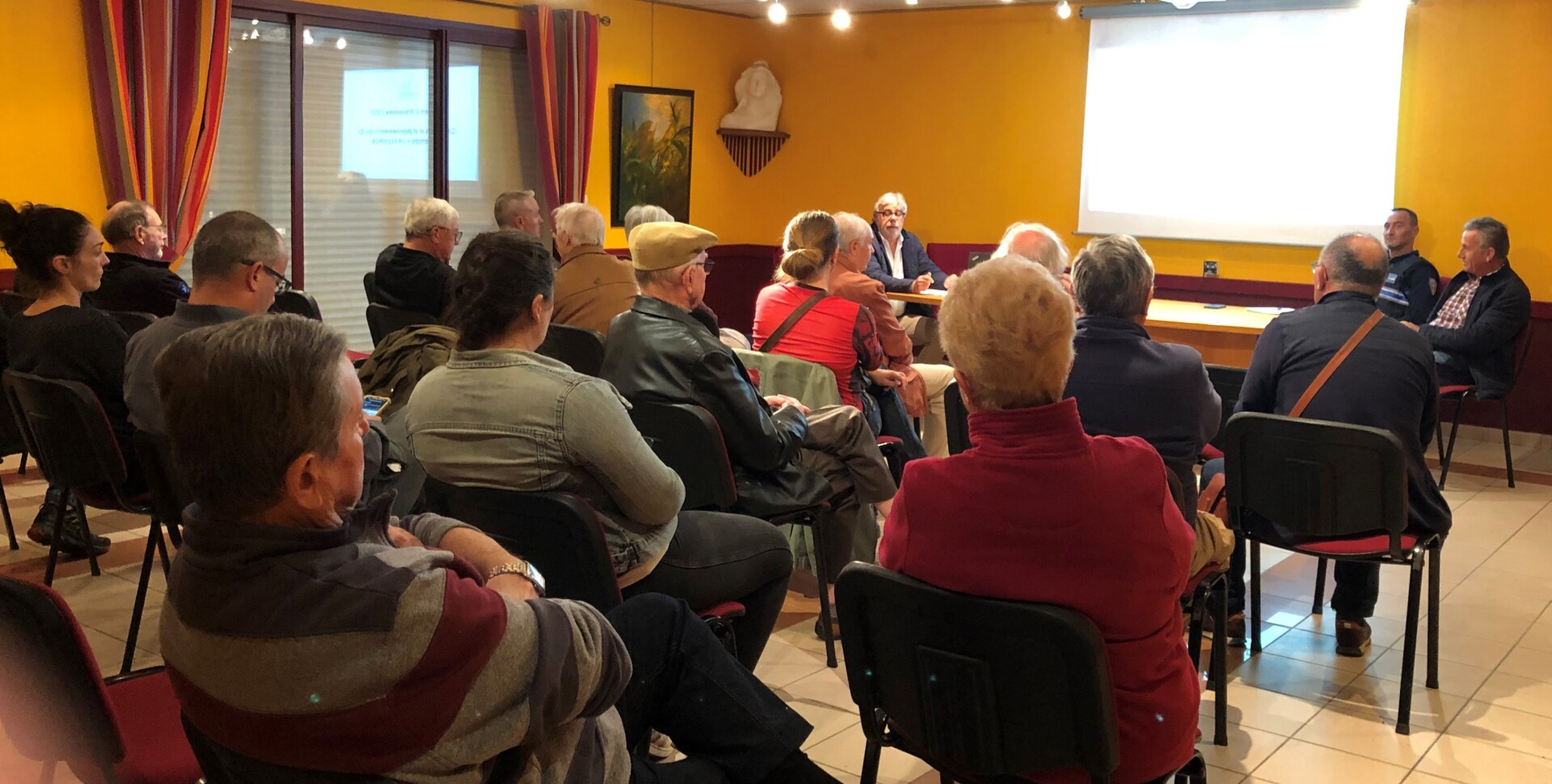 Concertation des riverains de la rue de Cantallops pour un nouveau sens de circulation et plus de stationnements à Sorède