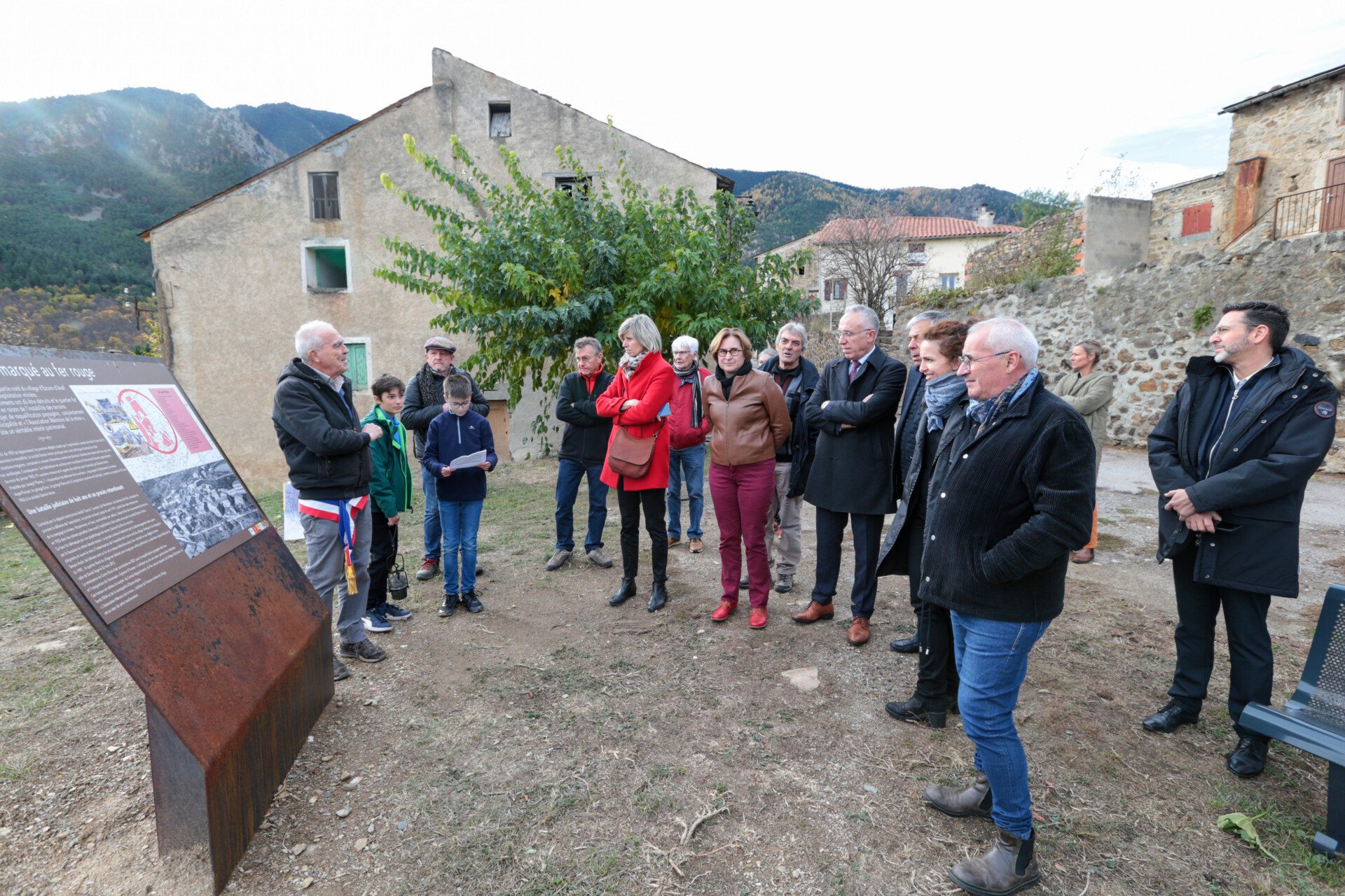 A Escaro, le Département aide les projets de la commune pour un territoire toujours plus attractif