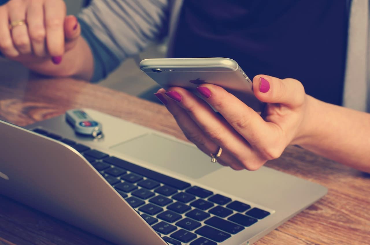 Étude sur les plateformes téléphoniques de quatre services publics : 40% des appels n’aboutissent pas