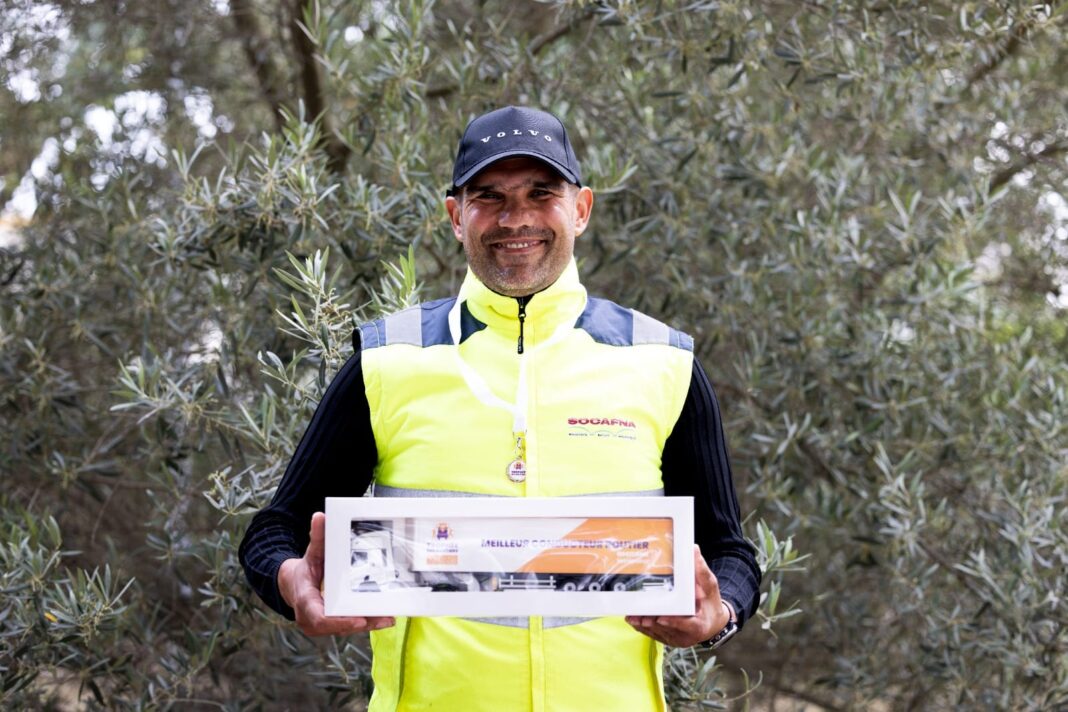 le-perpignanais-Jean-Paul-Puig-conducteur-de-lentreprise-MECA-Transports-qui-remporte-le-Trophee-regional-de-letape-de-selection-du-Trophee-des-Routiers