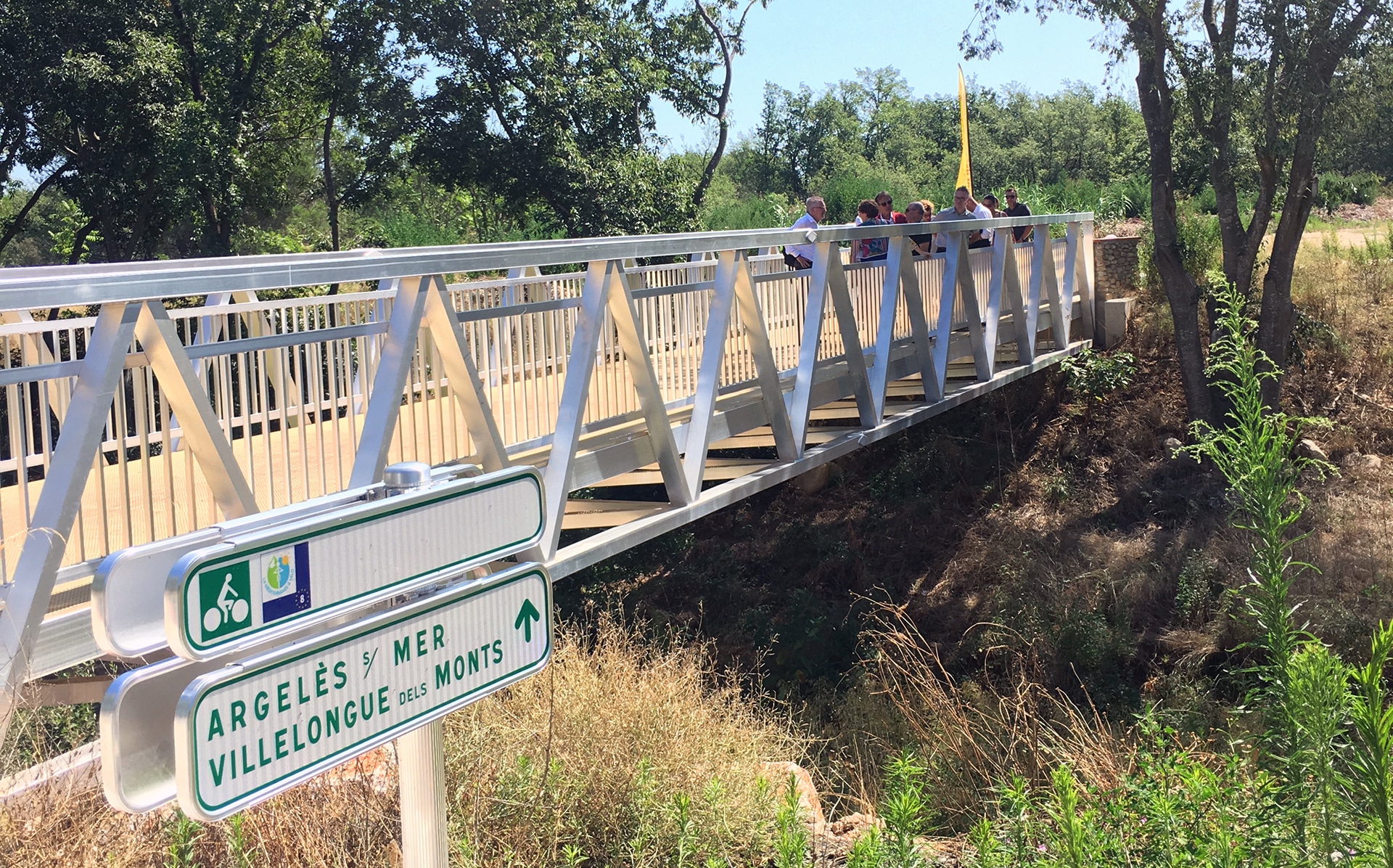 visite de fin de chantier du tronçon de l'Eurovélo 8 entre Villelongue dels Monts et Montesquieu des Albères