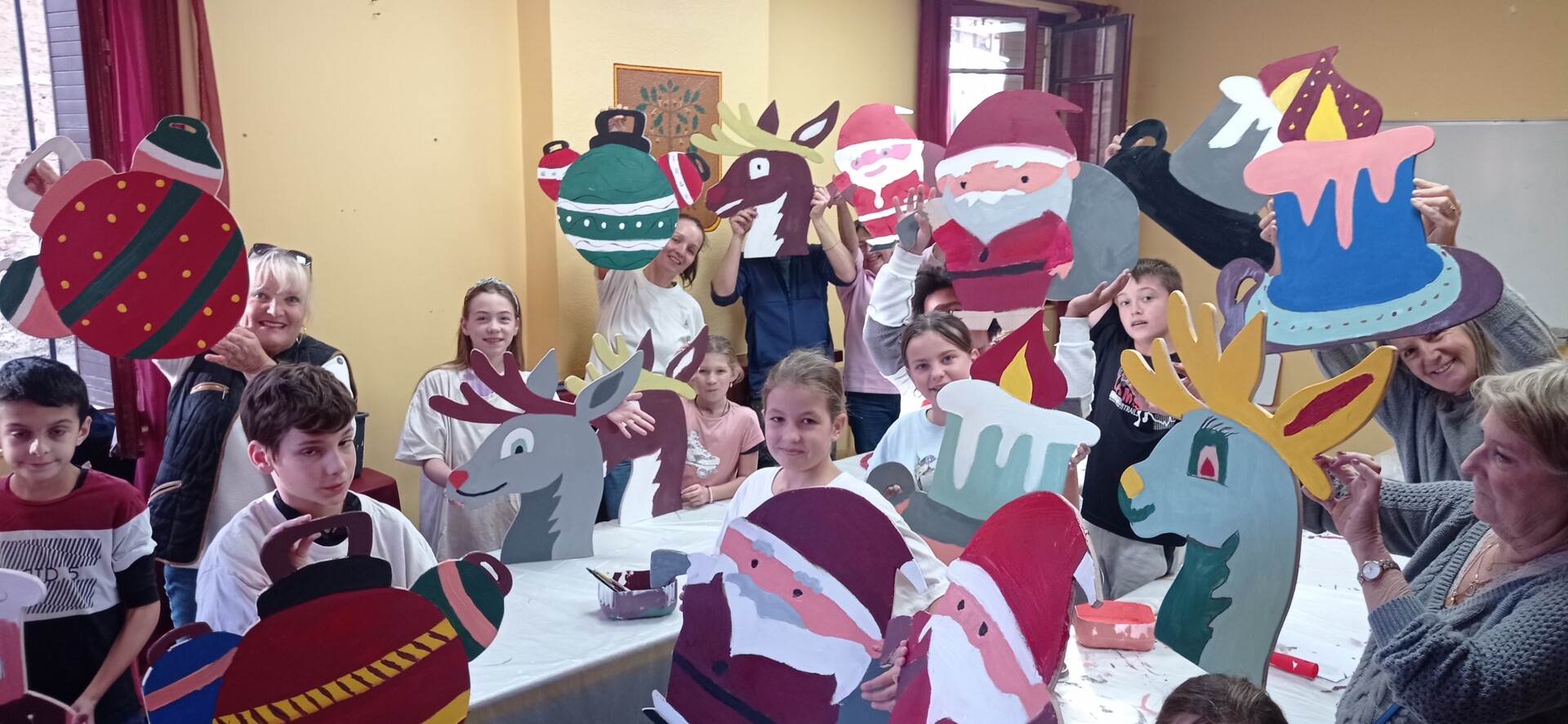 Soutenez la joyeuse équipe du Conseil Municipal des Enfants en vous inscrivant au concours décorations de Noël 2023 à Sorède