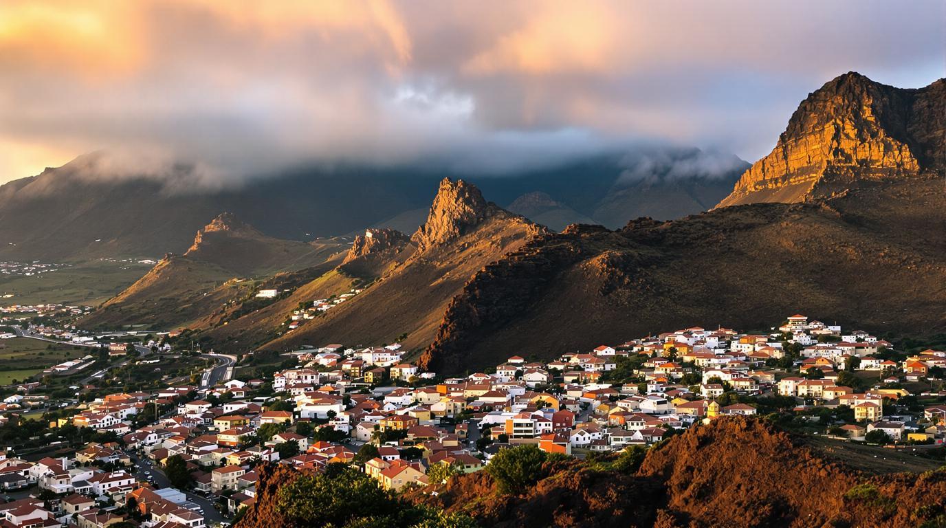 Cette île espagnole de 268 km² où 5268 habitants vivent sans plage